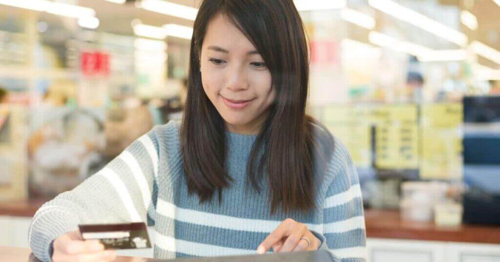 10 Best Practices for your Debit Card Use