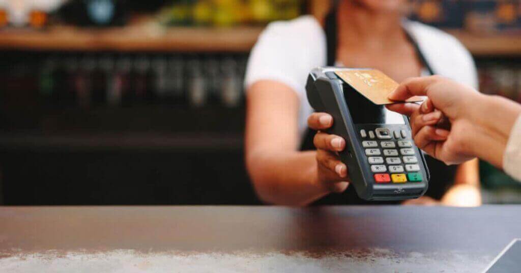 How does credit card transaction work?
